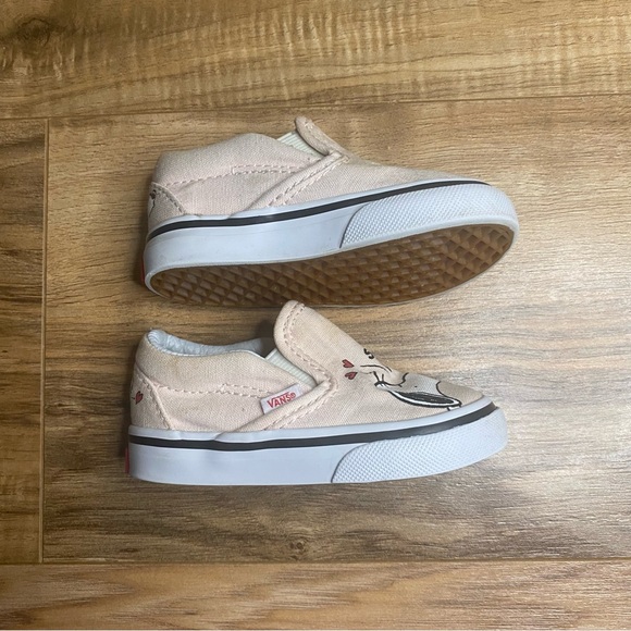 Vans X Peanuts Snoopy Lucy Classic Slip On Sneakers Infants Size 4.5 - Picture 4 of 14